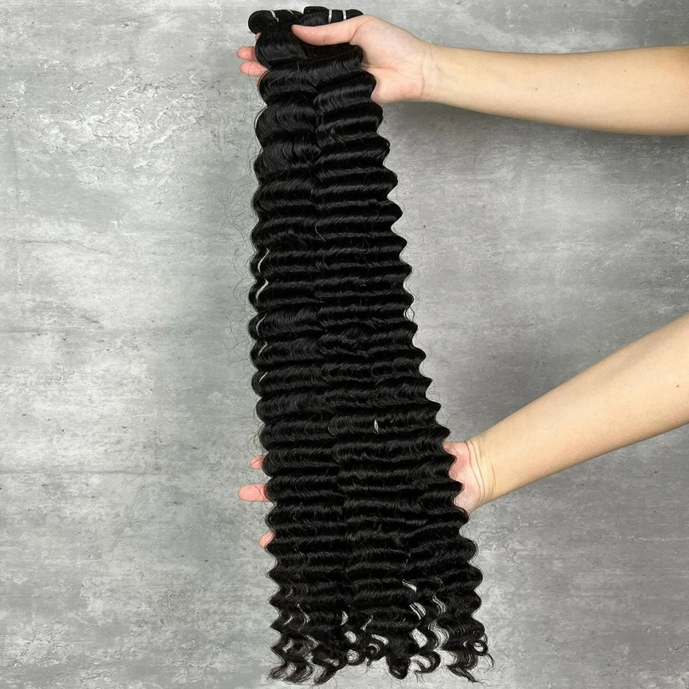 Deep Curly Human Hair Bundles 12A Grade Brazilian 100% Human Hair Curly Natural Black Color For Women 100 Gram
